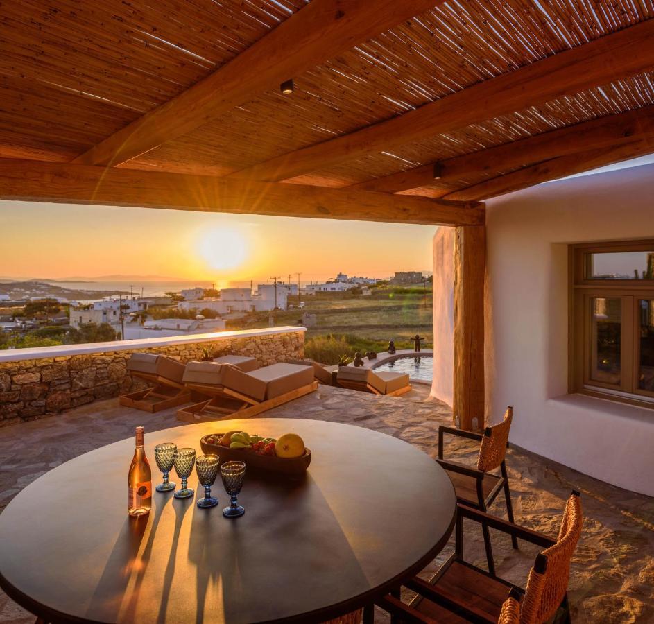 Vrachos Suites Mykonos Mykonos Town Екстериор снимка